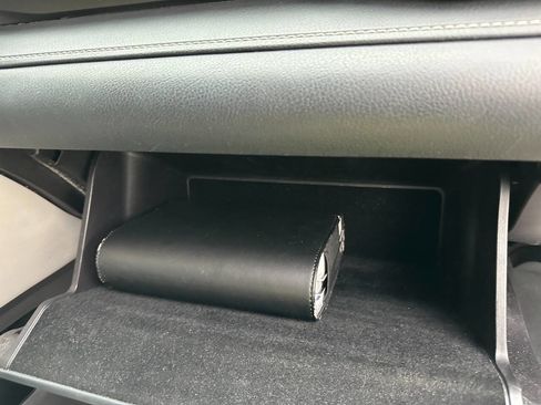 Used 2016 Lexus RX 450h AWD image 28