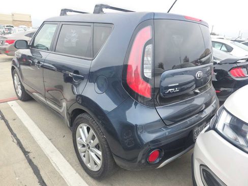 Used 2018 Kia Soul + w/ Audio Package image 2