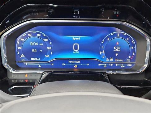 Used 2025 Chevrolet Silverado 1500 LT image 11