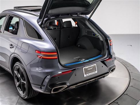 New 2026 Genesis GV70 2.5T Sport Prestige AWD/4WD image 10