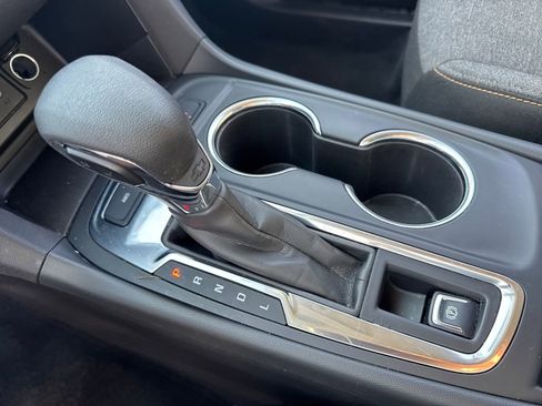 Used 2024 Chevrolet Equinox LT image 22