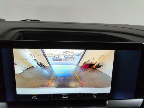 Used 2024 Chevrolet Silverado 1500 RST w/ Convenience Package II image 21