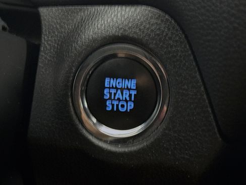 Used 2022 Toyota RAV4 XLE w/ Convenience Package image 21