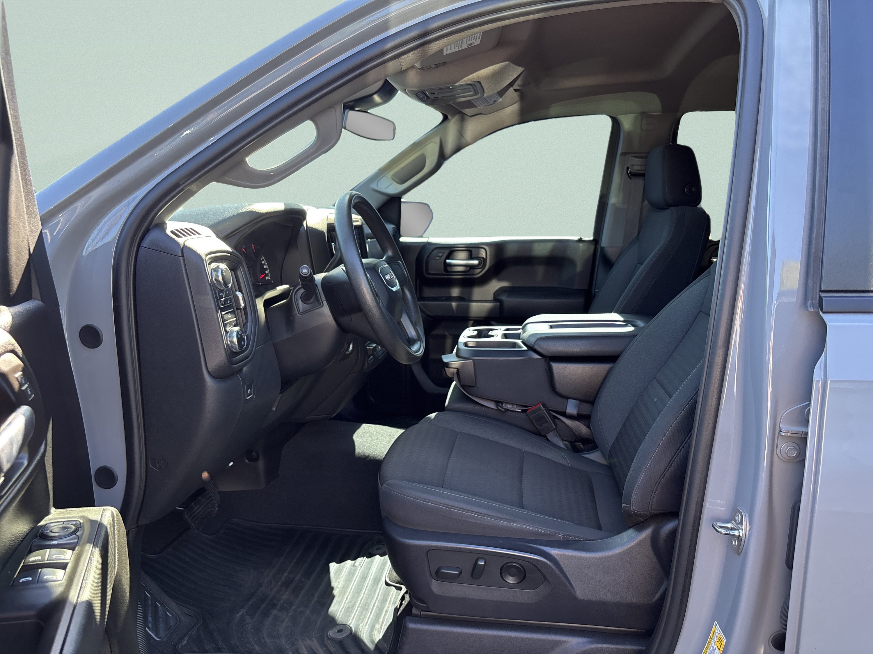 Used 2024 GMC Sierra 1500 Pro w/ Graphite Edition AWD/4WD image 11