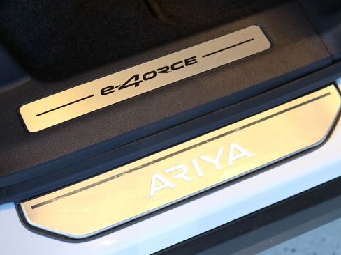 Used 2023 Nissan Ariya AWD image 34