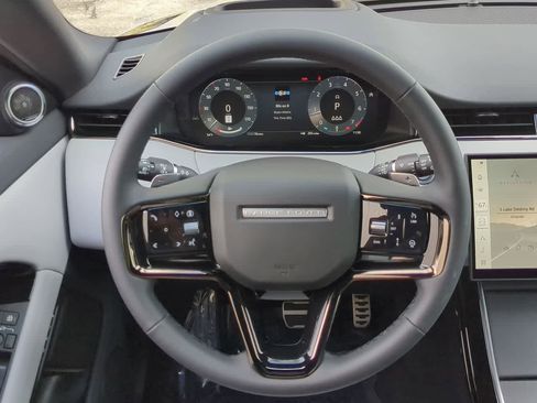 New 2026 Land Rover Range Rover Evoque Dynamic SE image 24