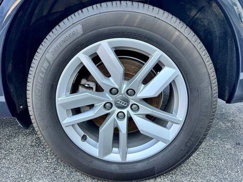 Used 2020 Audi Q5 2.0T Premium w/ Convenience Package AWD/4WD image 14