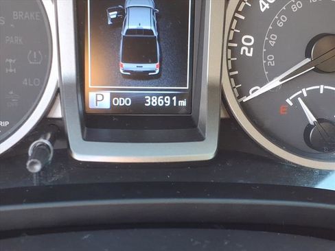 Certified 2023 Toyota Tacoma Limited image 8