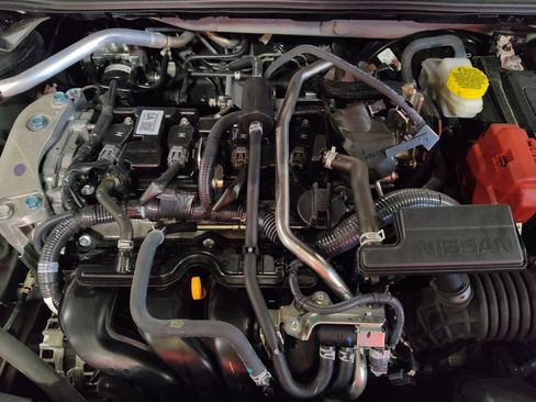 Used 2025 Nissan Sentra S FWD image 30