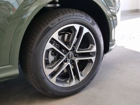 New 2025 Audi Q5 Premium Plus image 8