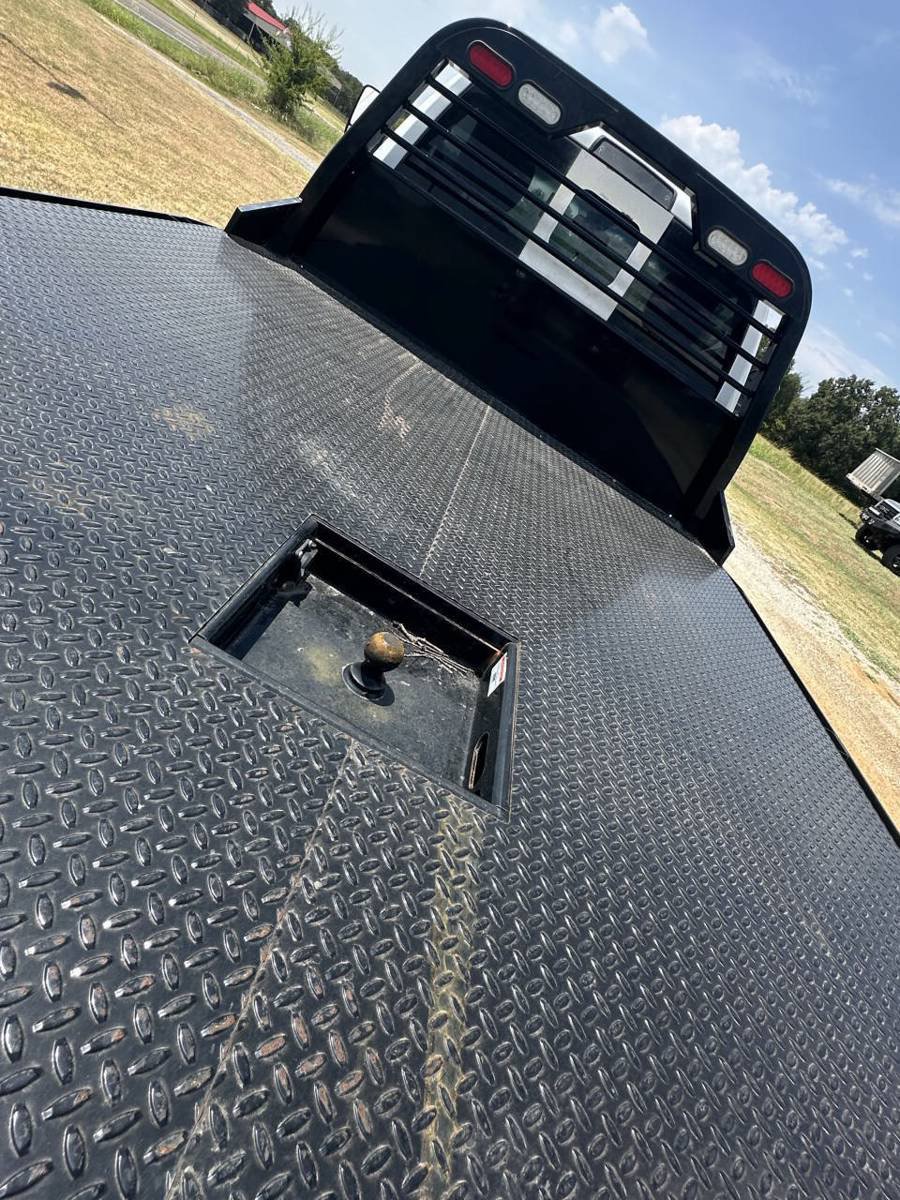 Used 2013 RAM 3500 SLT RWD image 7