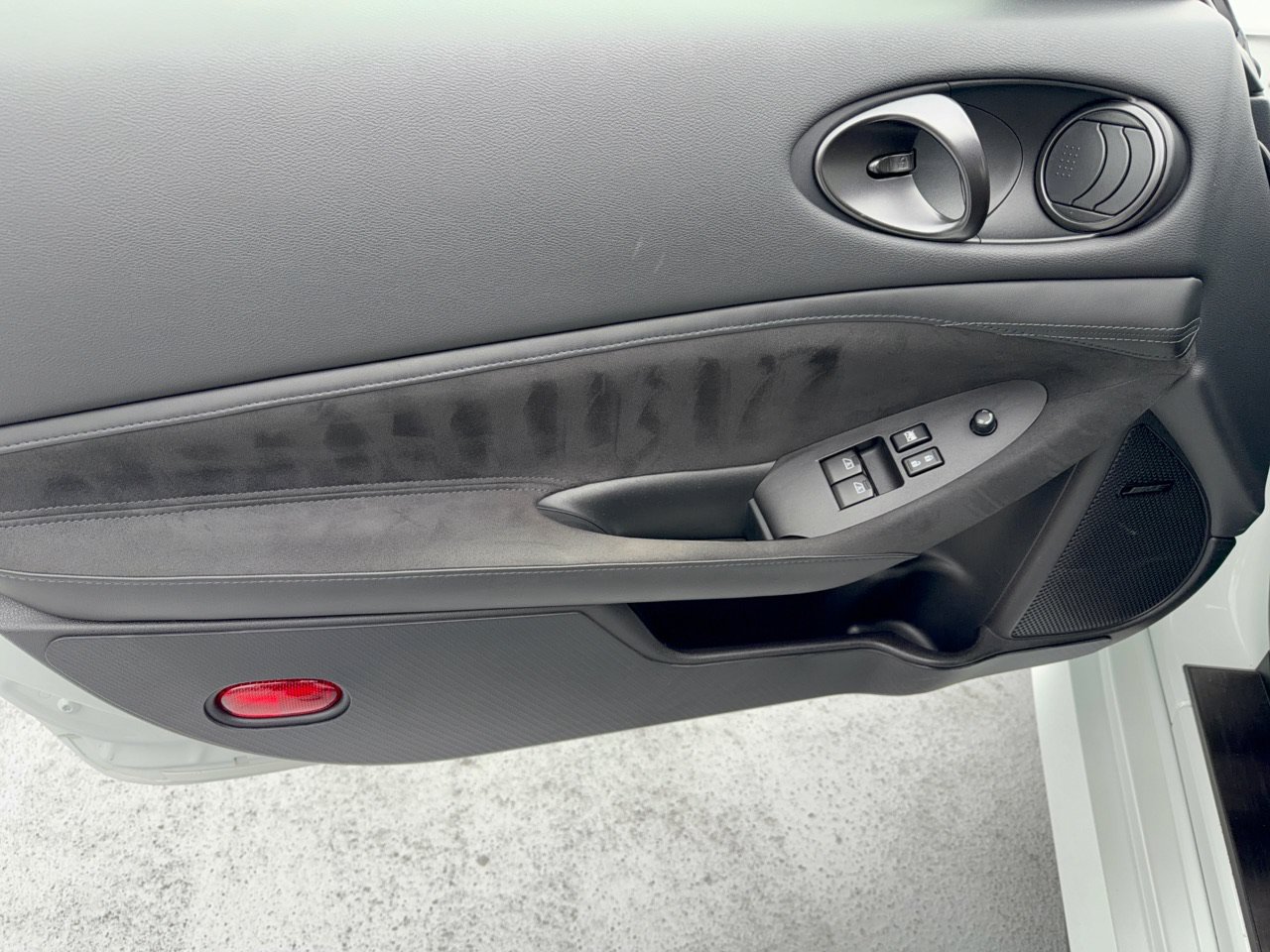 Used 2024 Nissan Z Performance w/ Floor Mat Package RWD image 14