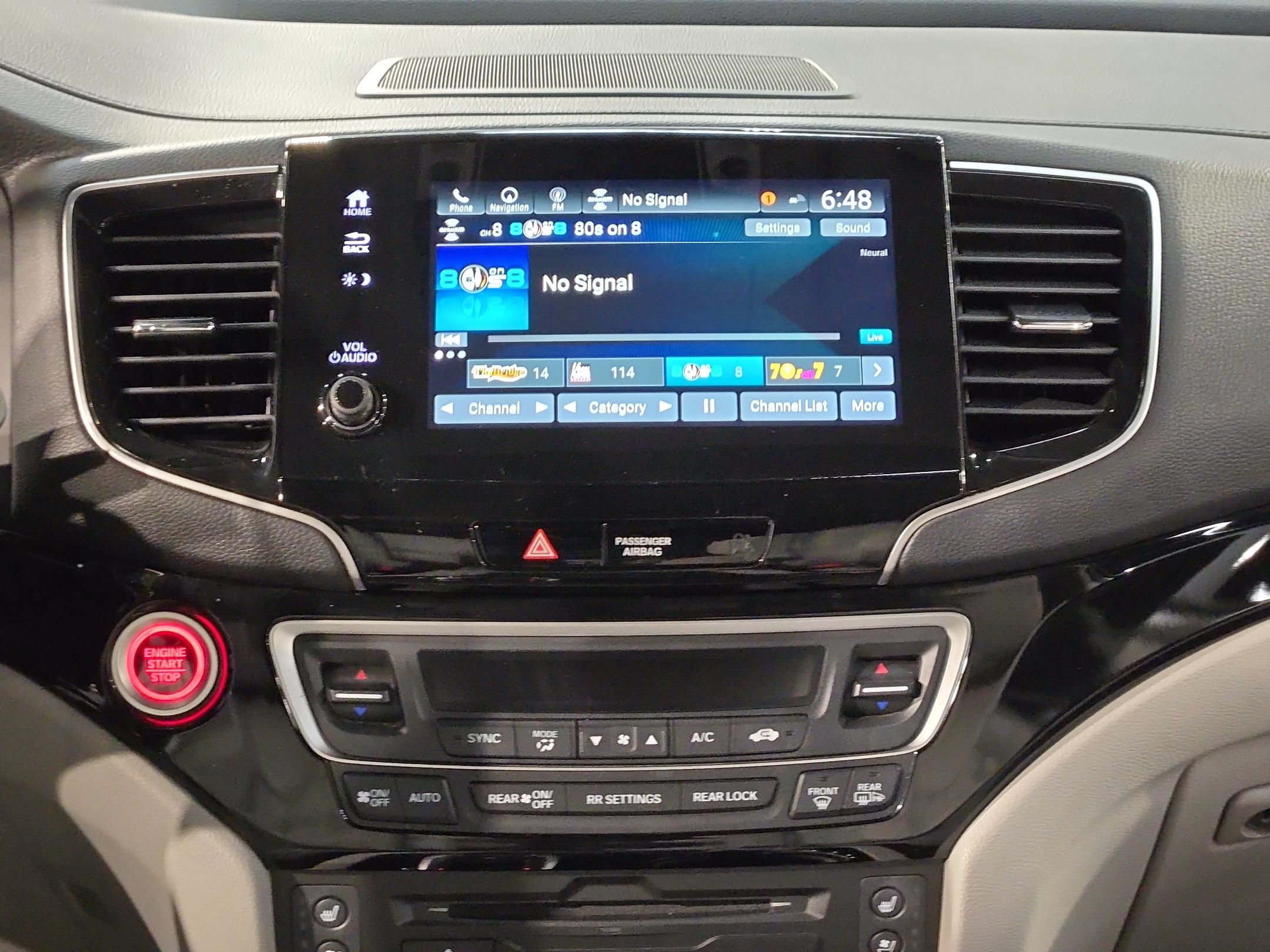 Used 2021 Honda Pilot Elite image 16