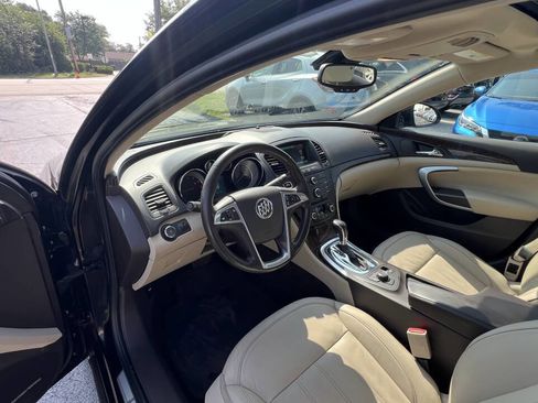 Used 2012 Buick Regal Premium image 11