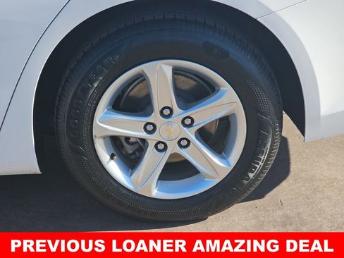 Used 2022 Chevrolet Malibu LT image 36