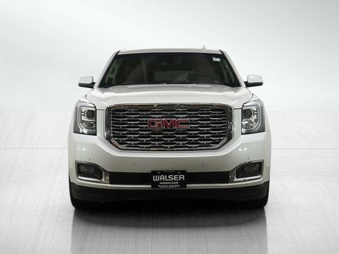 Used 2019 GMC Yukon XL Denali AWD/4WD image 8