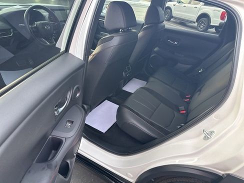 Used 2025 Acura ADX A-Spec image 16