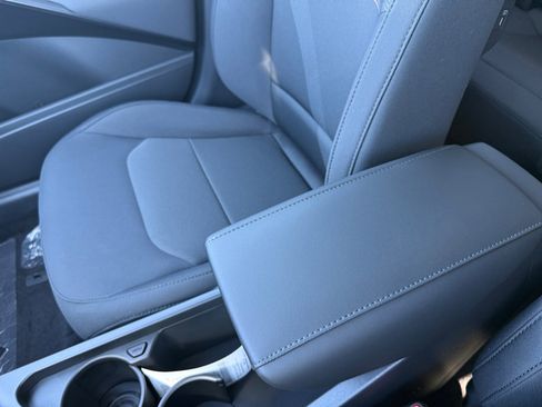 New 2026 Kia Niro LX FWD image 14