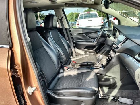Used 2017 Buick Encore Preferred AWD/4WD image 27
