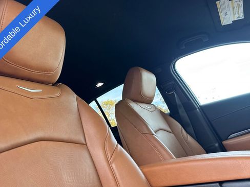 Used 2023 Cadillac XT4 Sport FWD image 17