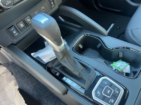 New 2026 Nissan Frontier SV w/ SV Convenience Package image 23