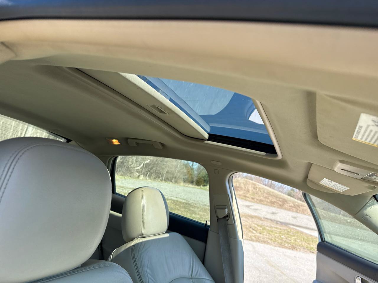 Used 2009 Buick LaCrosse CXL FWD image 26