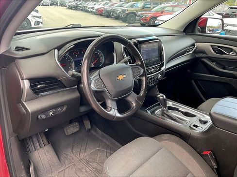 Used 2020 Chevrolet Traverse LT FWD image 8