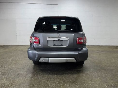 Used 2017 Nissan Armada SV w/ Driver Package AWD/4WD image 4