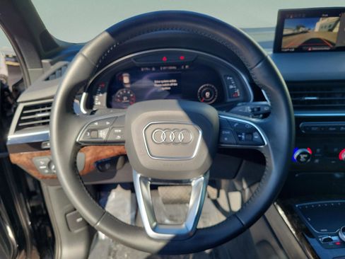 Used 2019 Audi Q7 3.0T Premium Plus w/ Premium Plus Package image 30