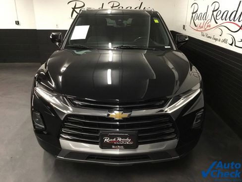 Used 2019 Chevrolet Blazer Premier w/ Sun and Wheels Package AWD/4WD image 4