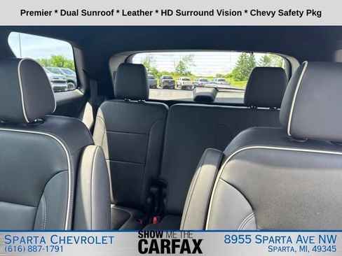 Used 2023 Chevrolet Traverse Premier AWD/4WD image 35