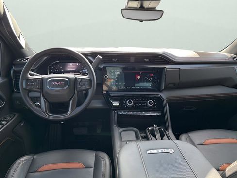 Used 2024 GMC Sierra 2500 AT4 w/ AT4 Premium Plus Package image 23