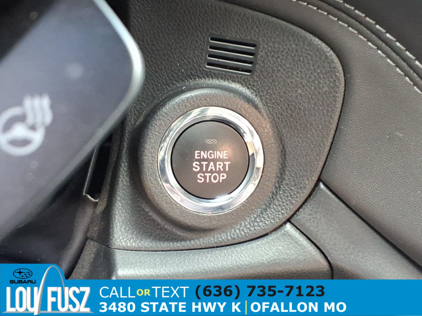 Used 2025 Subaru Outback Limited AWD/4WD image 16