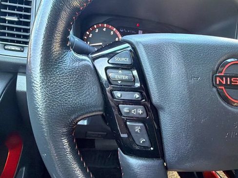 Used 2023 Nissan Frontier PRO-4X w/ Pro Convenience Package AWD/4WD image 28