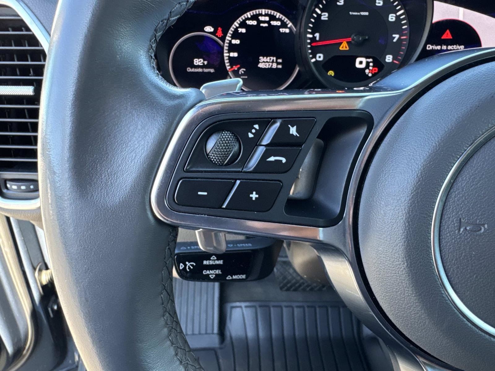 Used 2019 Porsche Cayenne AWD/4WD image 32