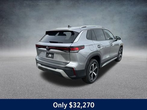 New 2025 Volkswagen Tiguan SE image 5