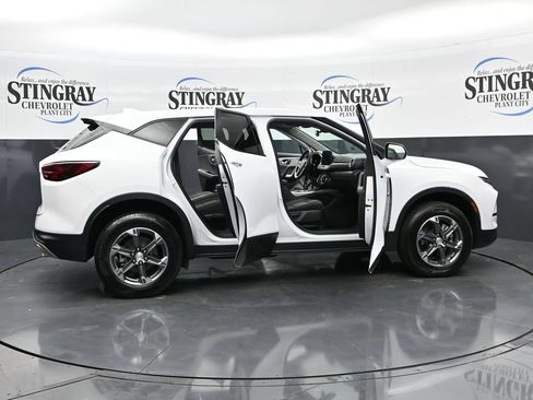 Used 2025 Chevrolet Blazer LT FWD image 36