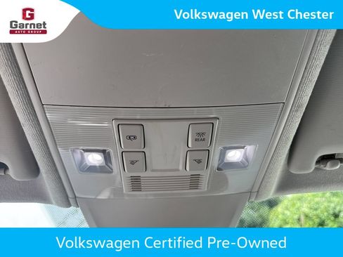 Certified 2023 Volkswagen Tiguan SE FWD image 22