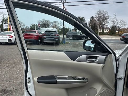 Used 2009 Subaru Impreza 2.5i image 9