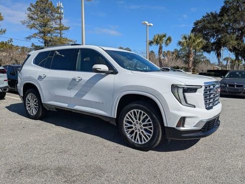 Used 2024 GMC Acadia Denali w/ Super Cruise Package image 3