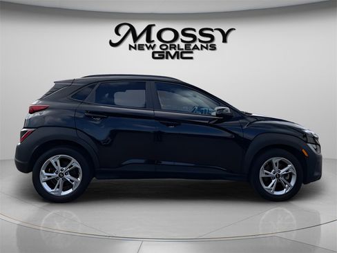 Used 2023 Hyundai Kona SEL w/ Cargo Package image 4