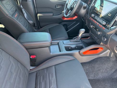New 2026 Nissan Frontier Pro-X image 10