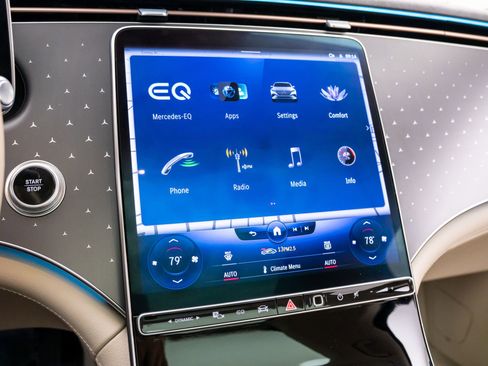 Used 2023 Mercedes-Benz EQS 450+ 4MATIC SUV image 25