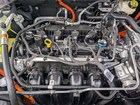 New 2025 Ford Maverick XLT w/ Equipment Group 301A image 22