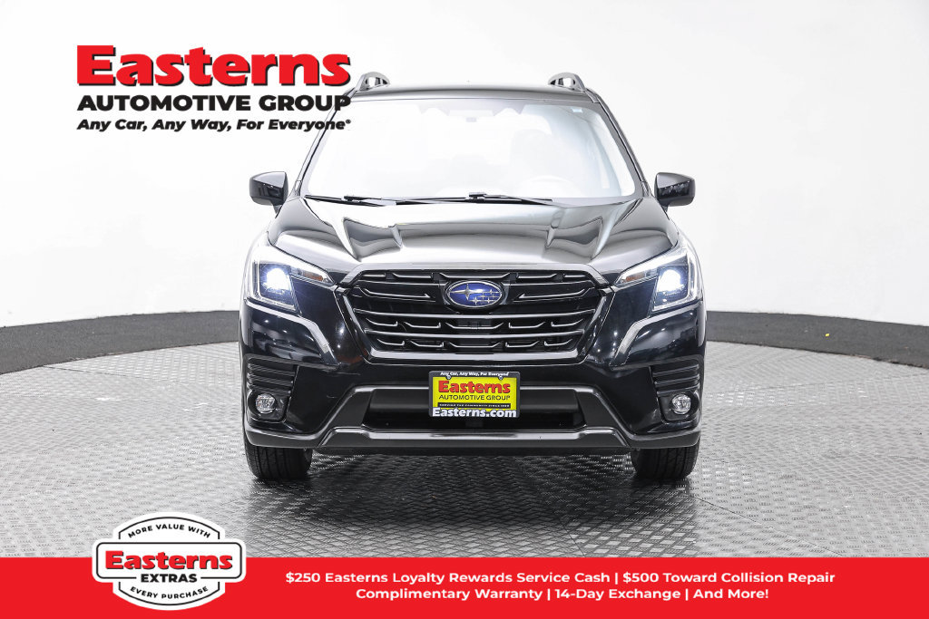 Used 2024 Subaru Forester Premium AWD/4WD image 3