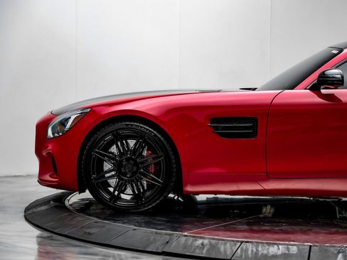 Used 2016 Mercedes-Benz AMG GT S image 9