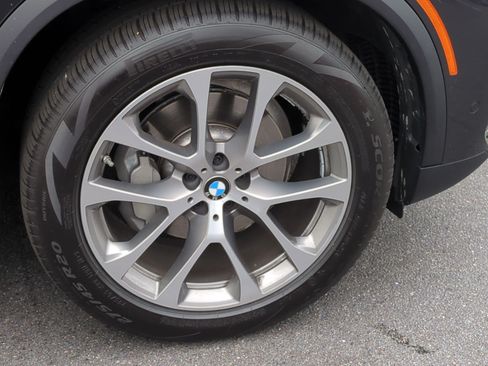 Used 2019 BMW X5 xDrive40i w/ Convenience Package AWD/4WD image 13