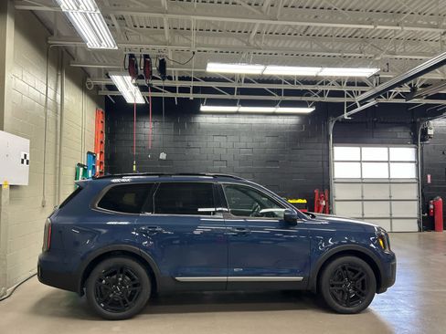 Used 2023 Kia Telluride EX X-Line image 4