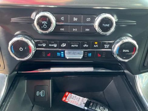 Used 2023 Ford F150 Lariat AWD/4WD image 20