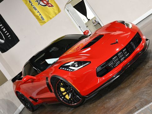 Used 2017 Chevrolet Corvette Z06 w/ Z07 Performance Package image 77